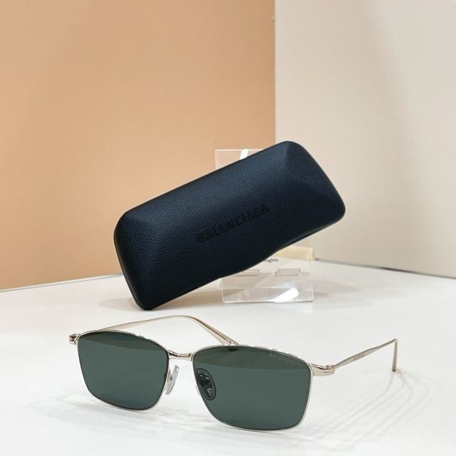 BLCG Thin Matte Black Metal Rectangular Eyeglasses