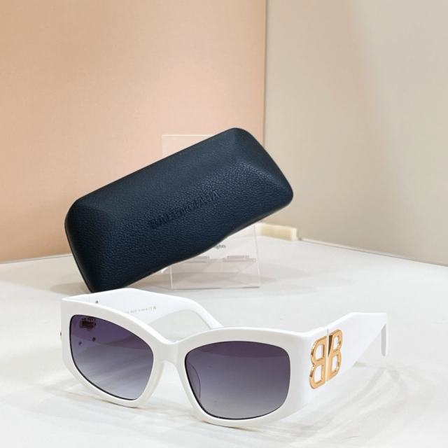 BLCG Gold BB Logo Black Cat Eye Sunglasses