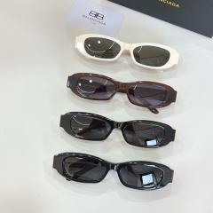 BLCG BB Logo Black Oval Retro Sunglasses