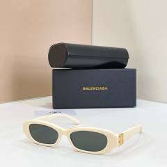 BLCG BB Logo Black Oval Retro Sunglasses
