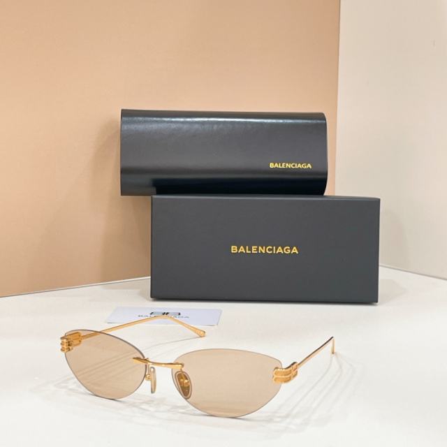 BLCG BB Rimless Oval Gradient Sunglasses