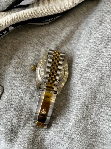 [Special Offer] Free Shipping R Watch