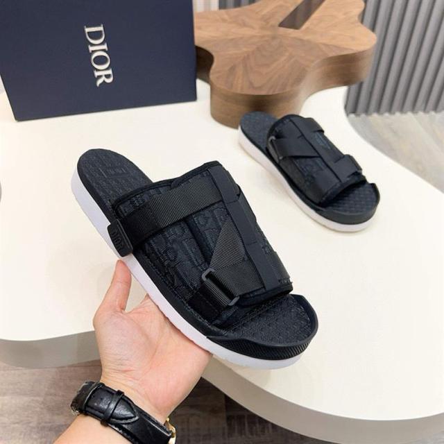 Oblique Jacquard Adjustable Strap Slide Sandals