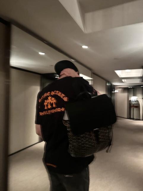 1:1 Top Quality CH Orange Triple Cross Hollywood Black Pocket T-Shirt