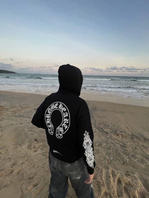 1:1 Top Quality CH White Floral Cross Sleeve Black Pullover Hoodie