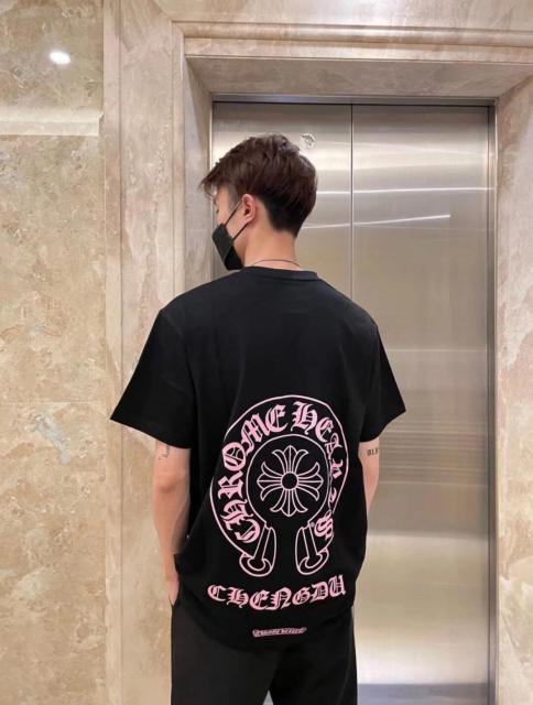 1:1 Top Quality CH Chengdu Exclusive Pink Horseshoe Circle Black Pocket T-Shirt
