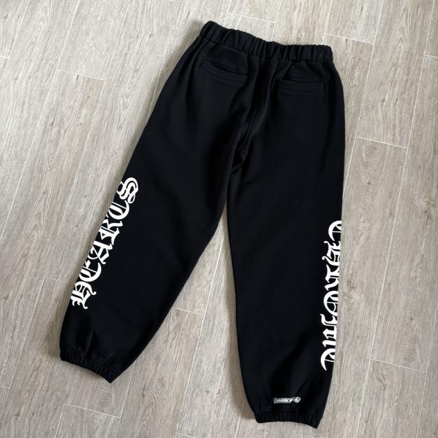 1:1 quality CH Vertical Gothic Letter Black Jogger Sweatpants