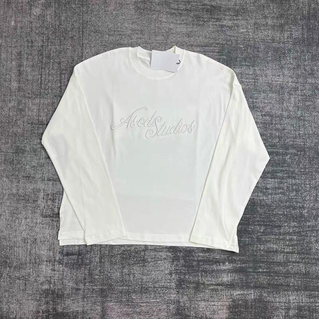 Large Script Embroidery Oversized Long Sleeve Tee