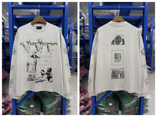 ERD Vintage Teddy Doll Collage Print Long Sleeve Tee