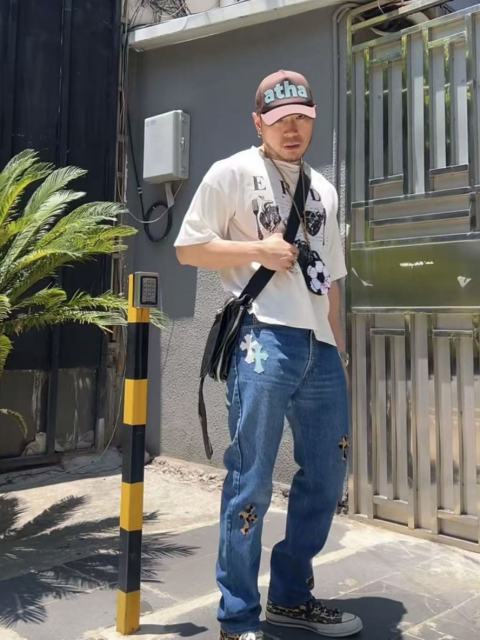 ERD Enfants Riches Déprimés My Role In The War Back Large Circle Print Vintage Off White Tee