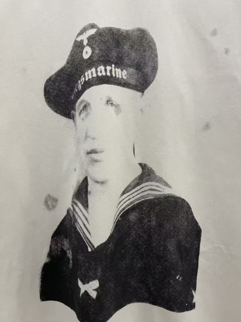ERD Enfants Riches Déprimés Vintage Navy Soldier Portrait Print Off White Washed Tee