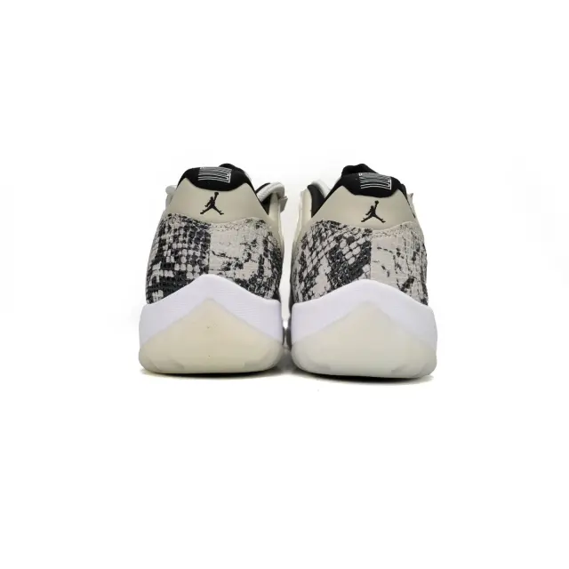 [plus-size shoes] Air Jordαn 11 Low Low White Grey Snakeskin Print Panel Retro Basketball Sneakers 2 colors 29225424