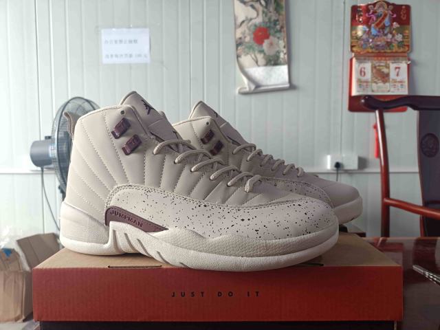[plus-size shoes] Air Jordαn 12 Retro Off White Burgundy Speckled Print Leather Shock Absorbing High Top Basketball Shoes 29284102
