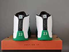 [plus-size shoes] Air Jordαn 12 Retro White Lucky Green Stingray Leather Shock Absorbing High Top Basketball Shoes 29284103