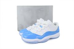 [plus-size shoes]Jordαn 11 Low-top North Carolina Blue Real Carbon Full-Grain Leather Basketball Sneakers 29030381