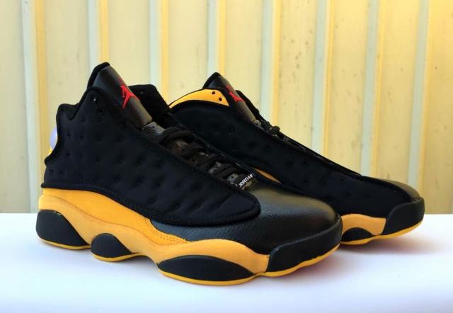 [plus-size shoes] Air @j13 Melo Class of 2002 Men's Black and Gold High-Top Vintage Basketball Shoes 29323938