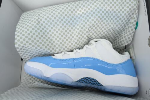 [plus-size shoes]Jordαn 11 Low-top North Carolina Blue Real Carbon Full-Grain Leather Basketball Sneakers 29030381