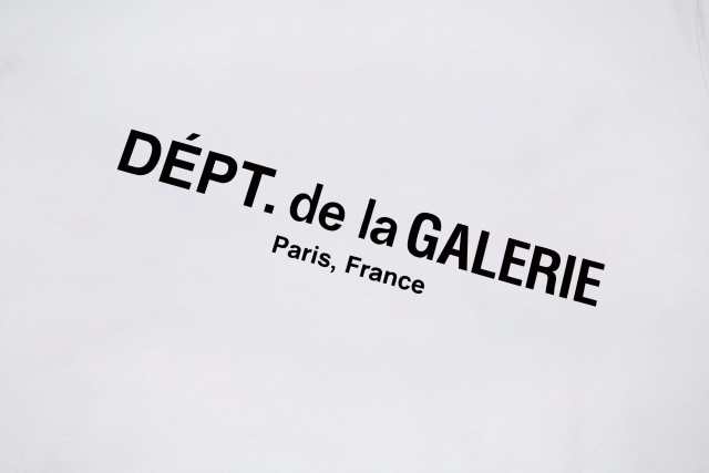Minimalist French Text Print Crew Neck Loose Fit Casual Cotton Tee 2 colors 29356385