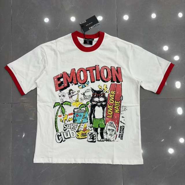 Mixed Emotion Beach Cartoon Cat Graffiti Surf Print T-shirt 29370503