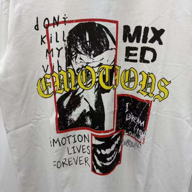 Mixed Emotion Red Frame Subculture Handwritten Graffiti Print T-shirt 29370453