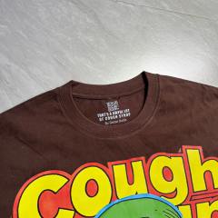Cough Syrup West Coast Casual Fashion Chocolate Brown Laid Back Leprechaun Mascot Pour Syrup Graffiti Bubble Font Print T-Shirt 29344165