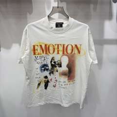 Mixed Emotion Vintage Graffiti Mask Wing Telegram Print T-shirt 29370450