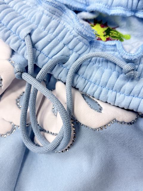 Light White Chenille Reversed Arch Sweat Shorts