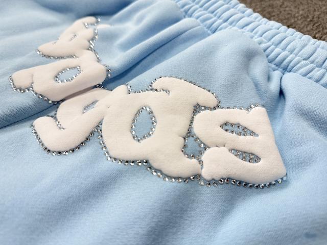 Light White Chenille Reversed Arch Sweat Shorts