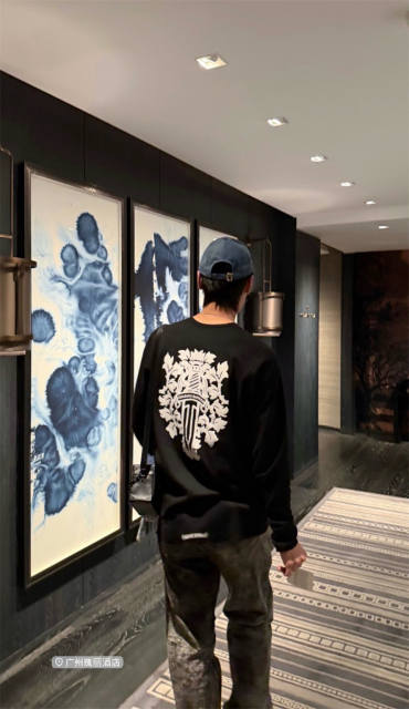 1:1 Quality CH Dagger Floral Waffle Knit Long Sleeve Tee