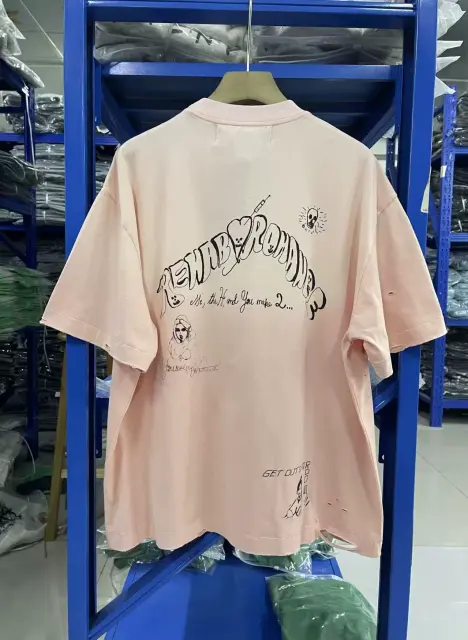 Paly Hollywood Graffiti Pocket Distressed Tee