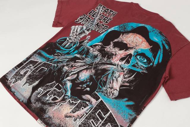 Reaper Pistol War Horse Black and Red Dual-Color Distressed Short-Sleeve T-Shirt 2 colors 29052451