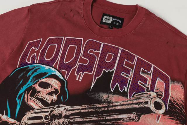 Reaper Pistol War Horse Black and Red Dual-Color Distressed Short-Sleeve T-Shirt 2 colors 29052451