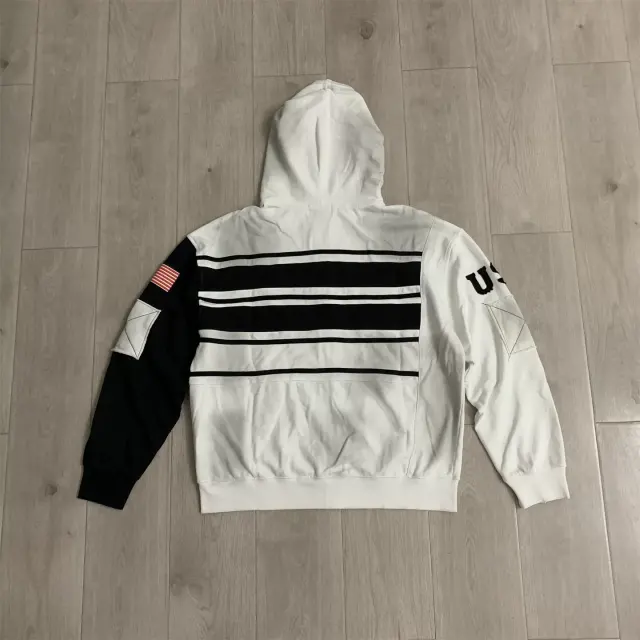 Vale Valley Colorblock Applique Embroidered Zip-Up Hoodie