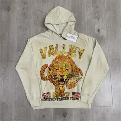 Vale Forever Cheetah Graphic Cotton Pullover Hoodie