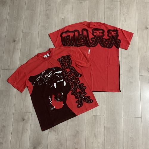 DUAA Roaring Panther Vertical Letter Tee | Vintage Washed Red