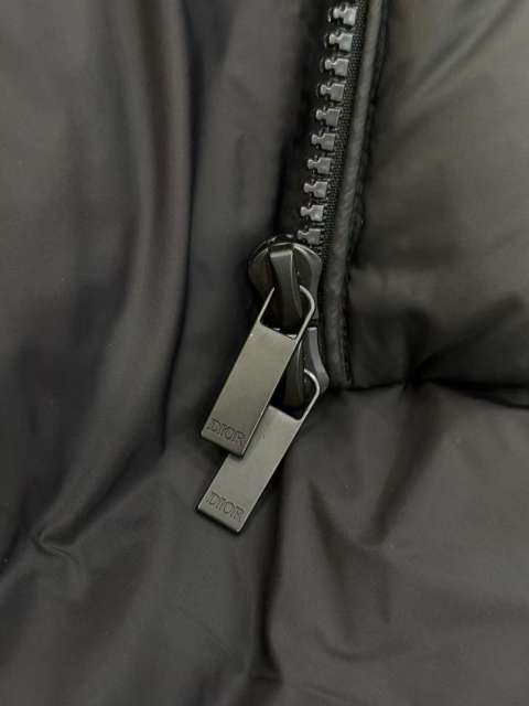 1:1 quality version CD Logo Stand Collar Square Quilted Cropped Down Jacket 2 colors 29482008