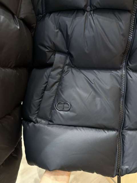 1:1 quality version CD Logo Stand Collar Square Quilted Cropped Down Jacket 2 colors 29482008