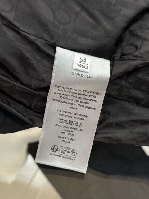 1:1 quality version Debossed Letter Badge Multi Pocket Hooded Down Jacket 29481986