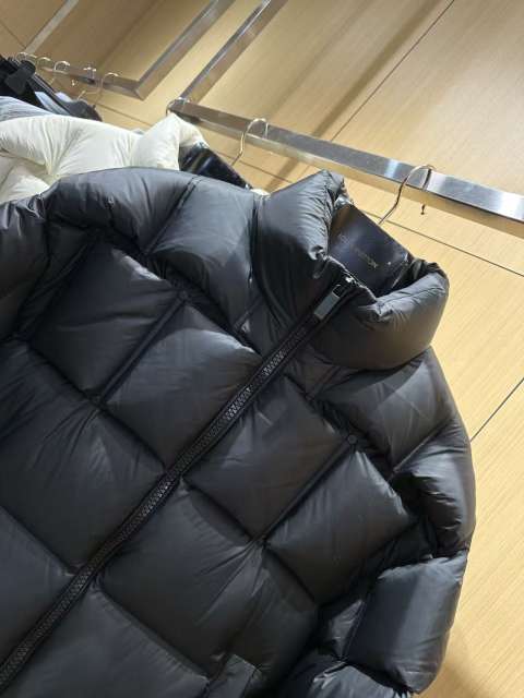 1:1 quality version CD Logo Stand Collar Square Quilted Cropped Down Jacket 2 colors 29482008