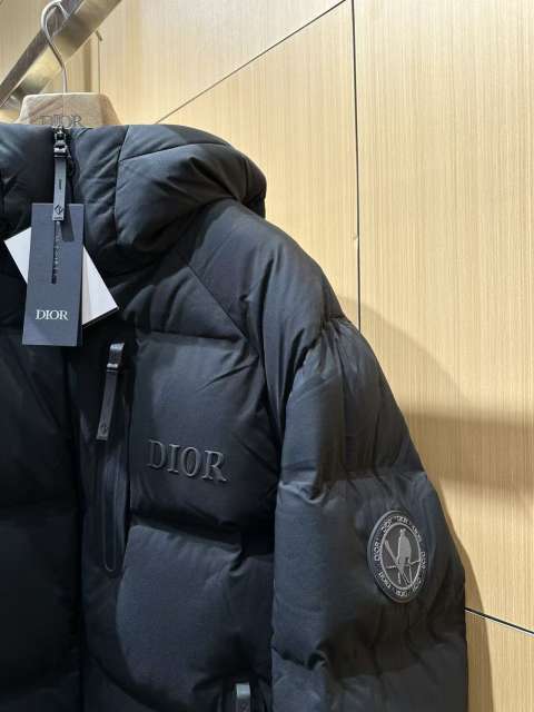 1:1 quality version Debossed Letter Badge Multi Pocket Hooded Down Jacket 29481986