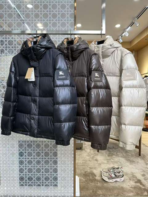 1:1 quality version Knight Logo Plaid Placket Hooded Quilted Down Jacket 3 colors 29481498