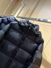 1:1 quality version Rubber Logo Patch Hooded Quilted Casual Zip-Up Down Jacket 3 colors 29481485