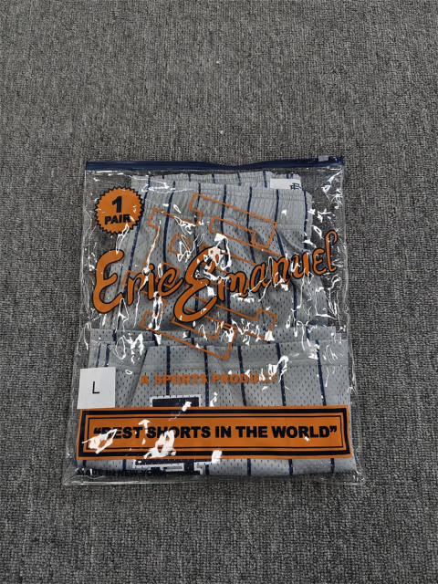 1:1 Top Qualtiy Eric Emanuel White Pinstripe NY EE Logo Mesh Shorts