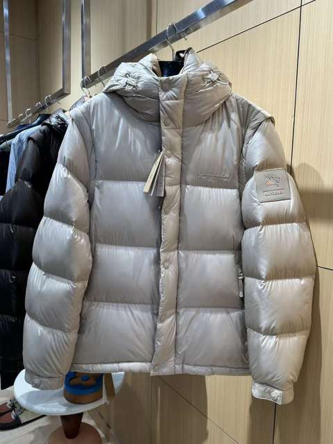 1:1 quality version Knight Logo Plaid Placket Hooded Quilted Down Jacket 3 colors 29481498