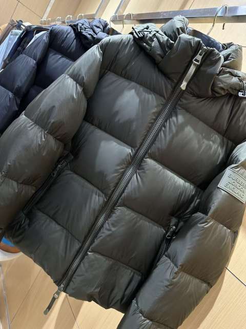 1:1 quality version Rubber Logo Patch Hooded Quilted Casual Zip-Up Down Jacket 3 colors 29481485