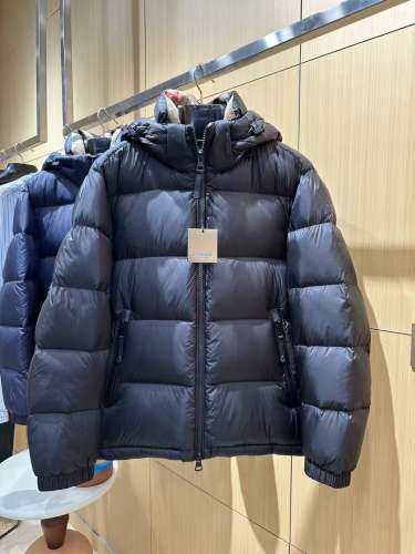 1:1 quality version Classic Plaid-Lined Hooded Quilted Casual Zip-Up Down Jacket 2 colors 29481390