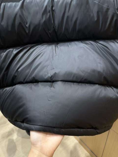 1:1 quality version Stand Collar Knight Rubber Badge Quilted Down Jacket 2 colors 29481527