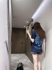 1:1 quality version Vintage Navy Blue Tokyo Vine Dagger Print Crew Neck Slim tee for girls 29392329