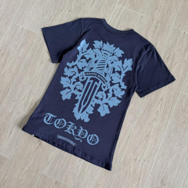 1:1 quality version Vintage Navy Blue Tokyo Vine Dagger Print Crew Neck Slim tee for girls 29392329