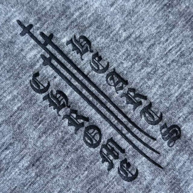 1:1 quality version Sanskrit Sword Print On Back V Neck Tee for girls 29306367